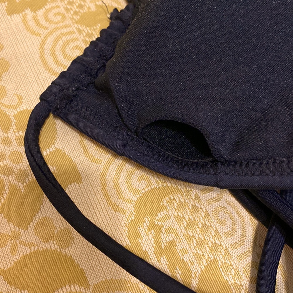 Bikini Top L, S bottom - Picture 10 of 10